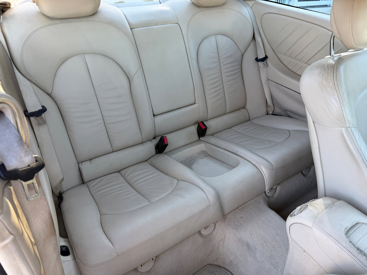 Used 2008 Mercedes-Benz CLK 350 Coupe image 12