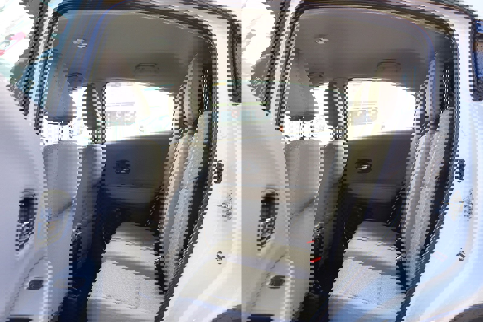 Used 2017 Honda HR-V LX image 14