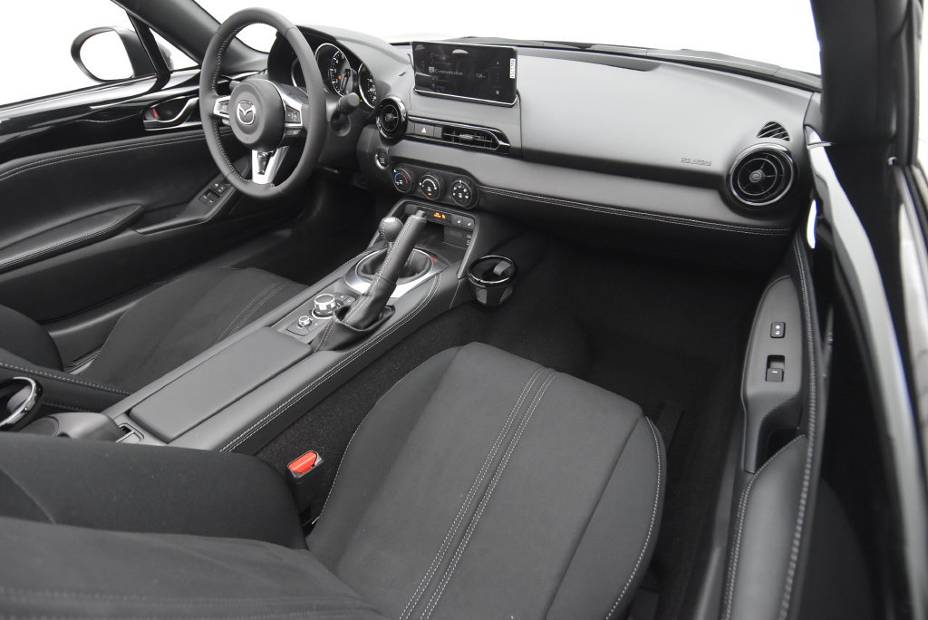 New 2026 MAZDA MX-5 Miata Club w/ Weather Package RWD image 30