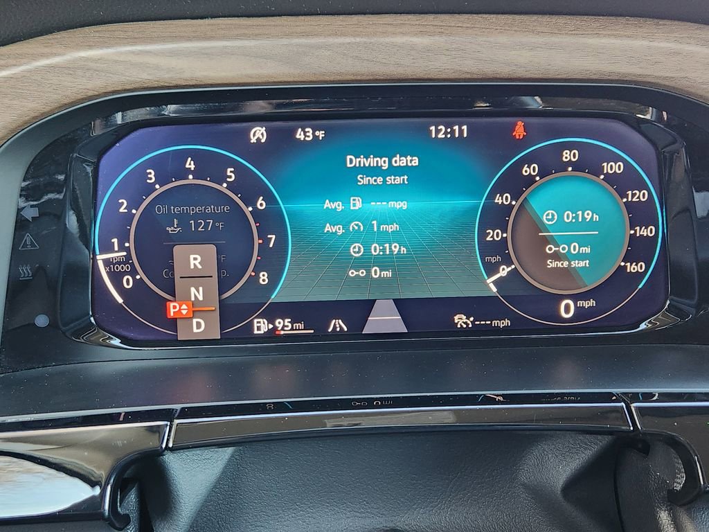 Used 2025 Volkswagen Atlas SE image 6