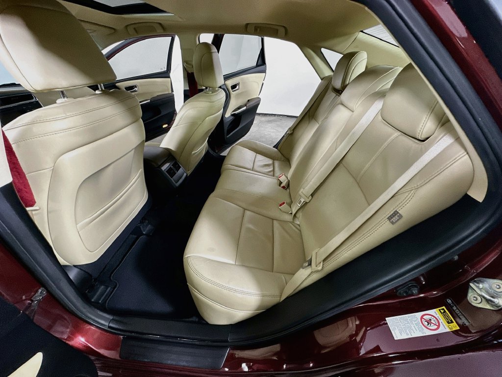 Used 2014 Toyota Avalon XLE Premium FWD image 16