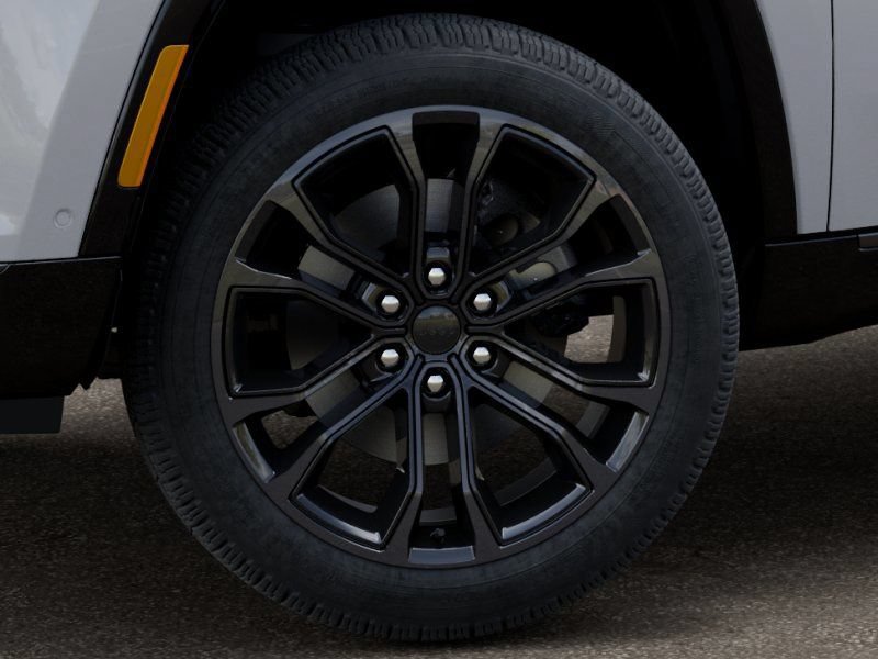 New 2026 Jeep Grand Wagoneer Summit AWD/4WD image 8