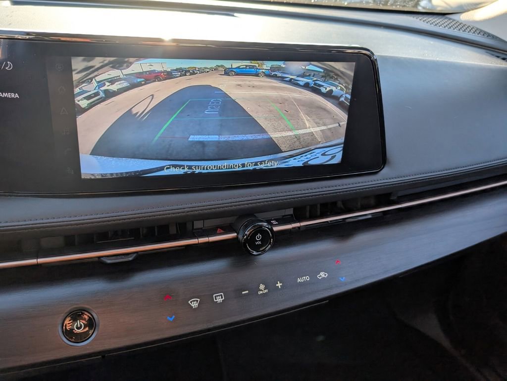 Certified 2023 Nissan Ariya AWD image 21