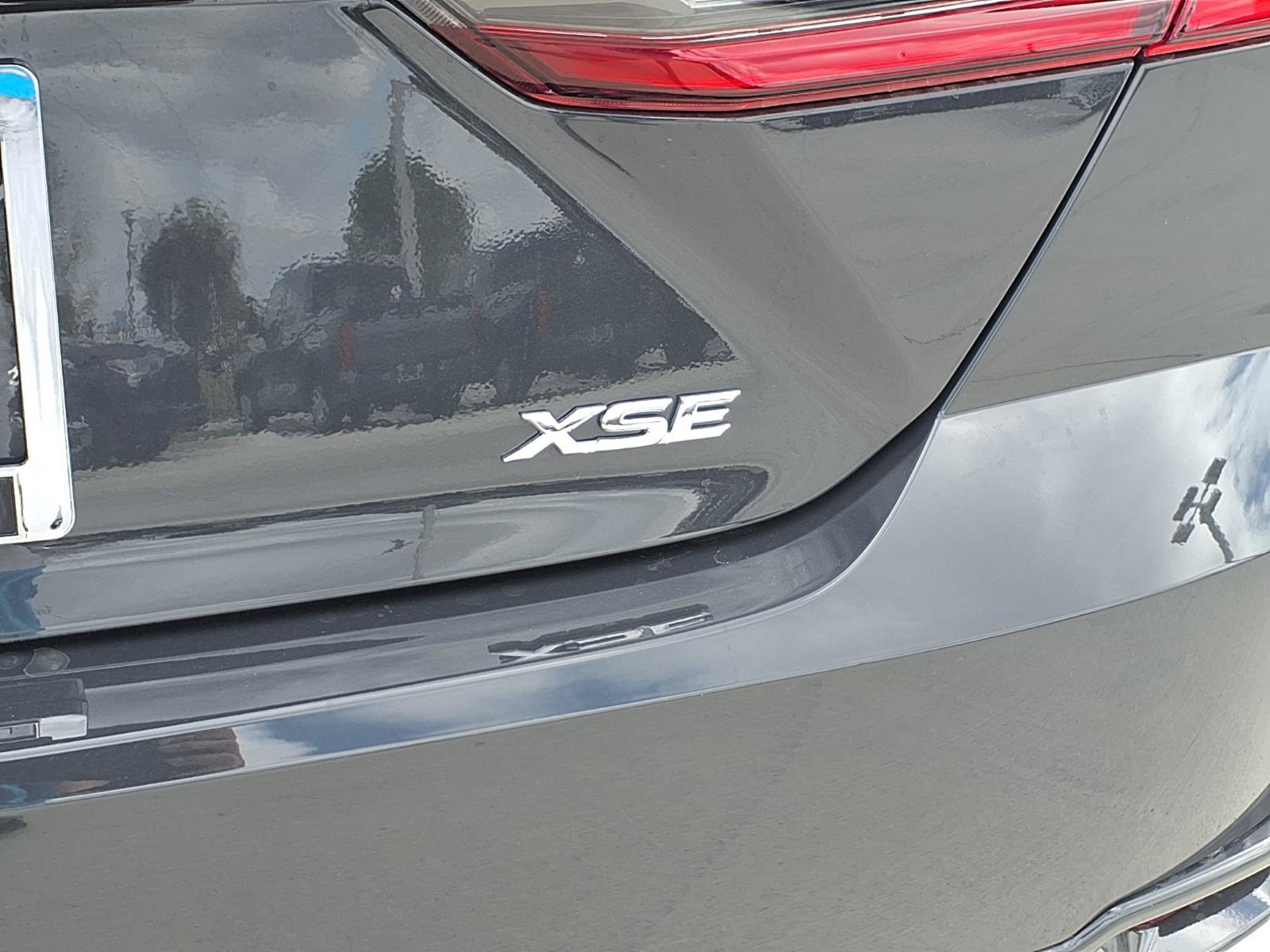New 2026 Toyota Camry XSE FWD image 30