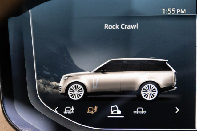 Used 2023 Land Rover Range Rover SE image 82