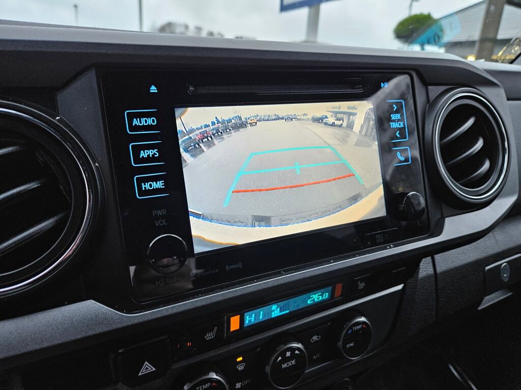 Used 2018 Toyota Tacoma SR5 image 25