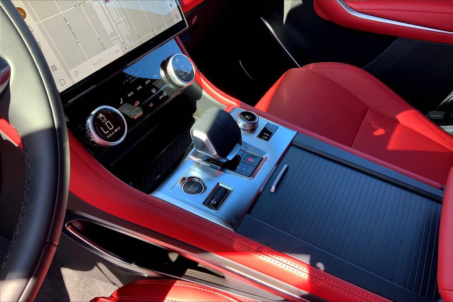 New 2026 Jaguar F-PACE R-Dynamic S image 7