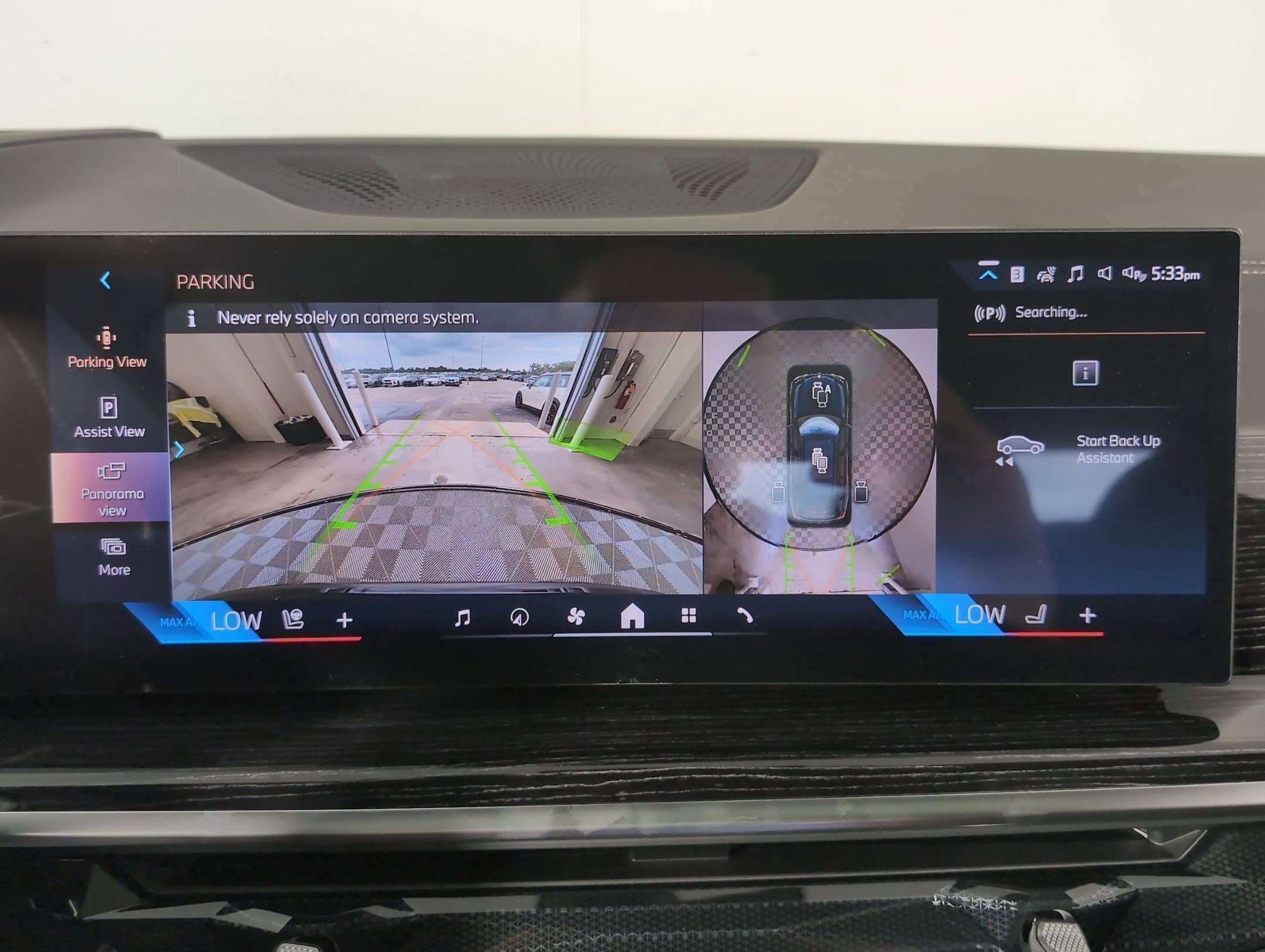 New 2026 BMW X7 xDrive40i w/ M Sport Package image 25