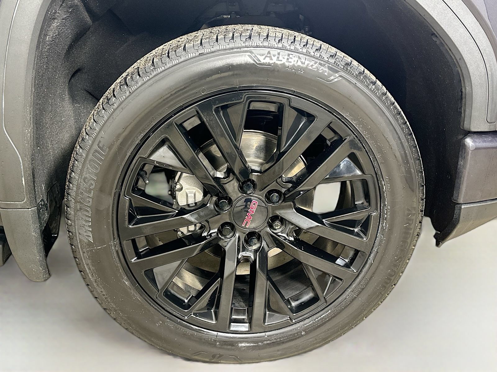 Used 2022 GMC Sierra 1500 Denali w/ Technology Package AWD/4WD image 11