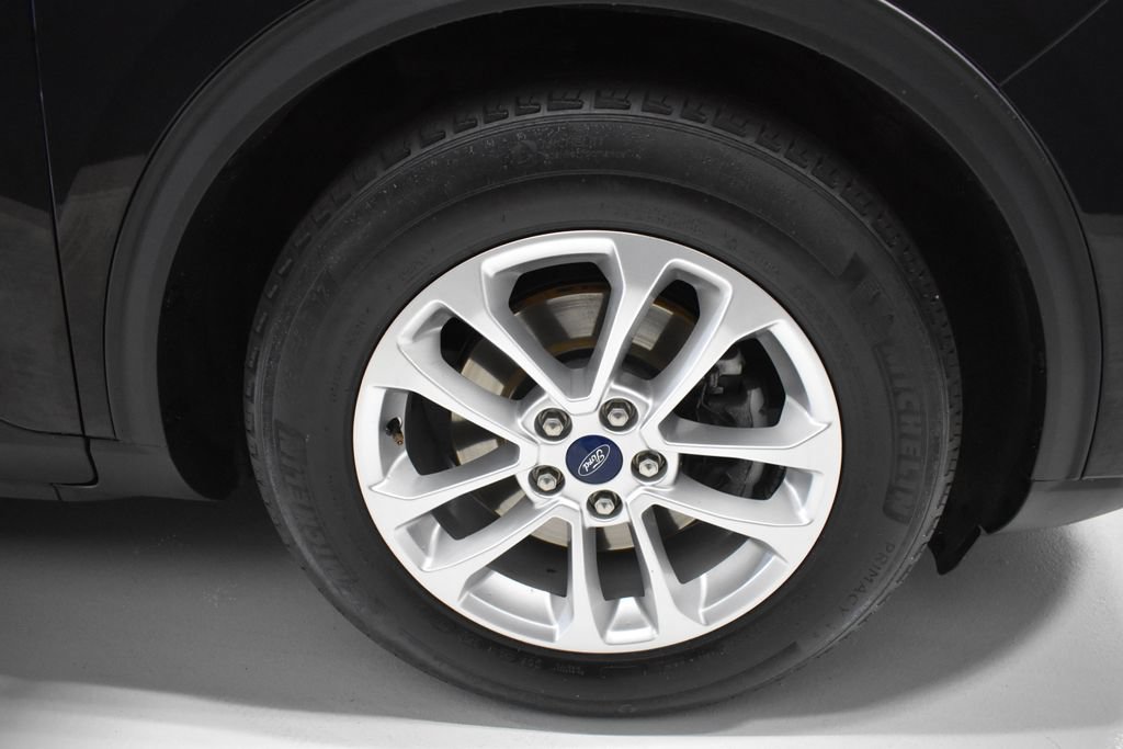 Used 2022 Ford Escape SE w/ Convenience Package FWD image 11