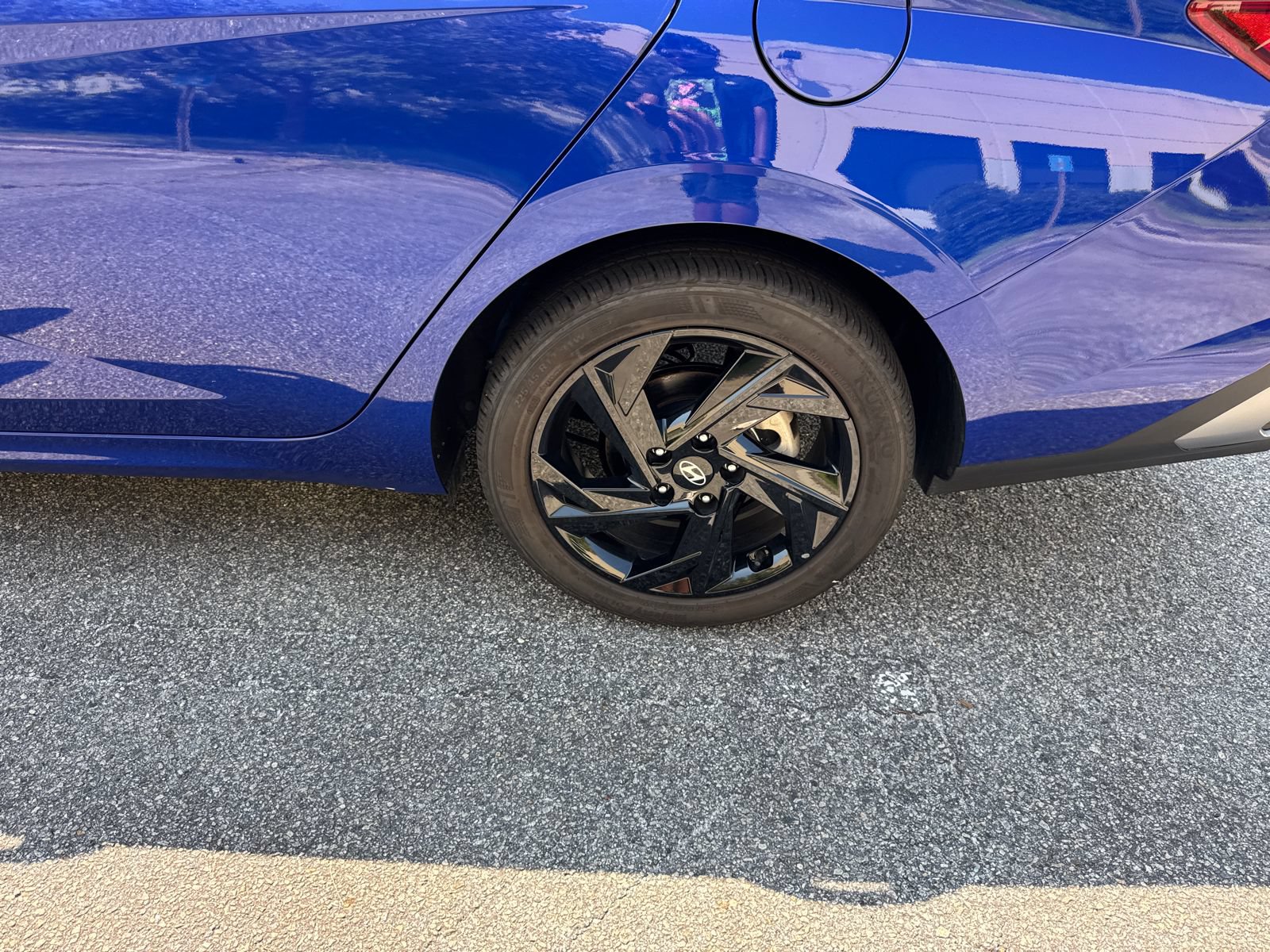 Certified 2026 Hyundai Elantra Sport FWD image 19