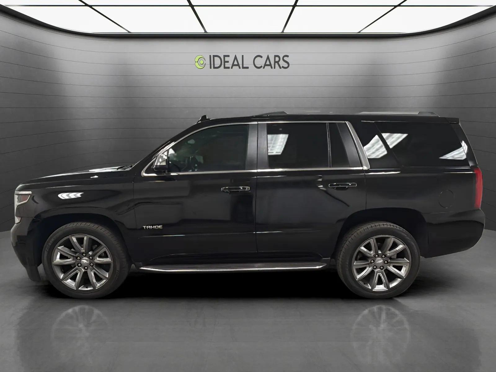 Used 2018 Chevrolet Tahoe Premier RWD image 8
