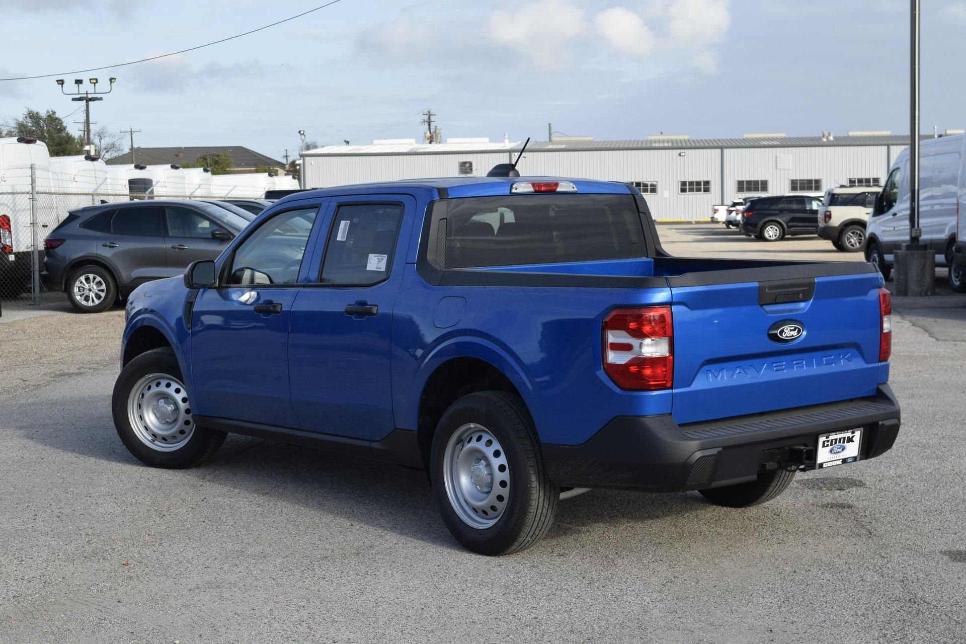 New 2026 Ford Maverick XL image 4