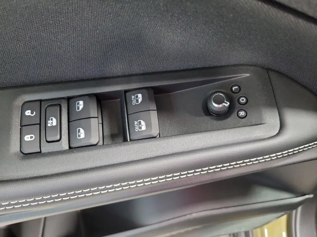 New 2026 Jeep Cherokee Laredo AWD/4WD image 11