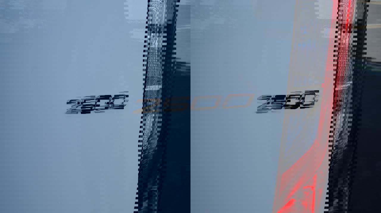 Used 2024 Mercedes-Benz Sprinter 144 Cargo image 15