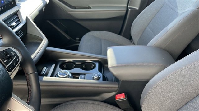 Used 2025 Ford Explorer Active image 21