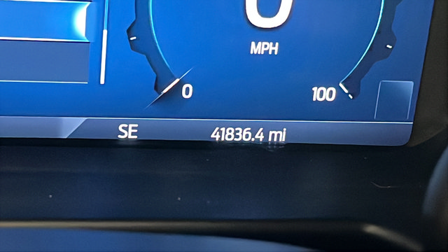 Used 2023 Ford F250 Lariat w/ Lariat Ultimate Package AWD/4WD image 10