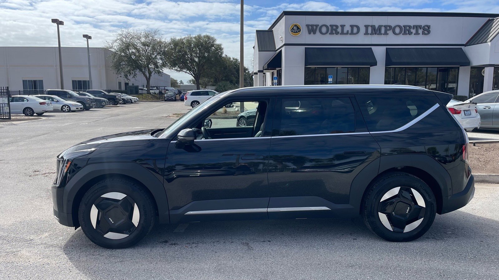 Used 2026 Kia EV9 Wind image 51