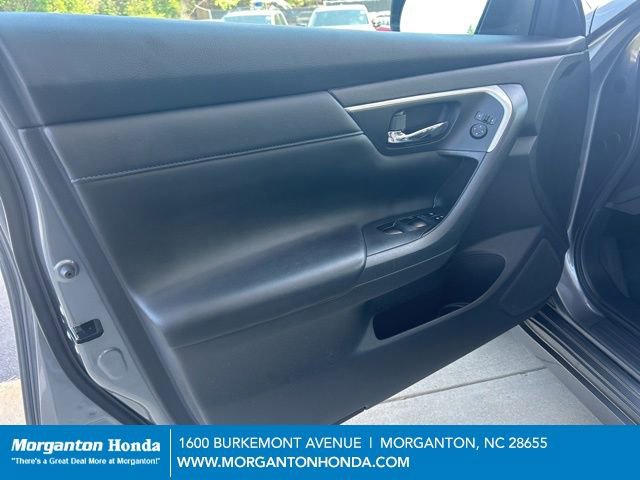 Used 2018 Nissan Altima 2.5 SR w/ SR Special Edition FWD image 12