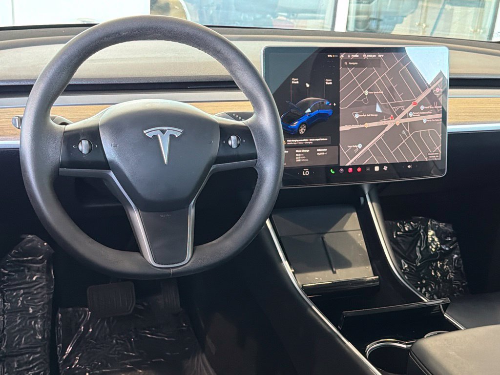Used 2021 Tesla Model Y Long Range AWD/4WD image 32