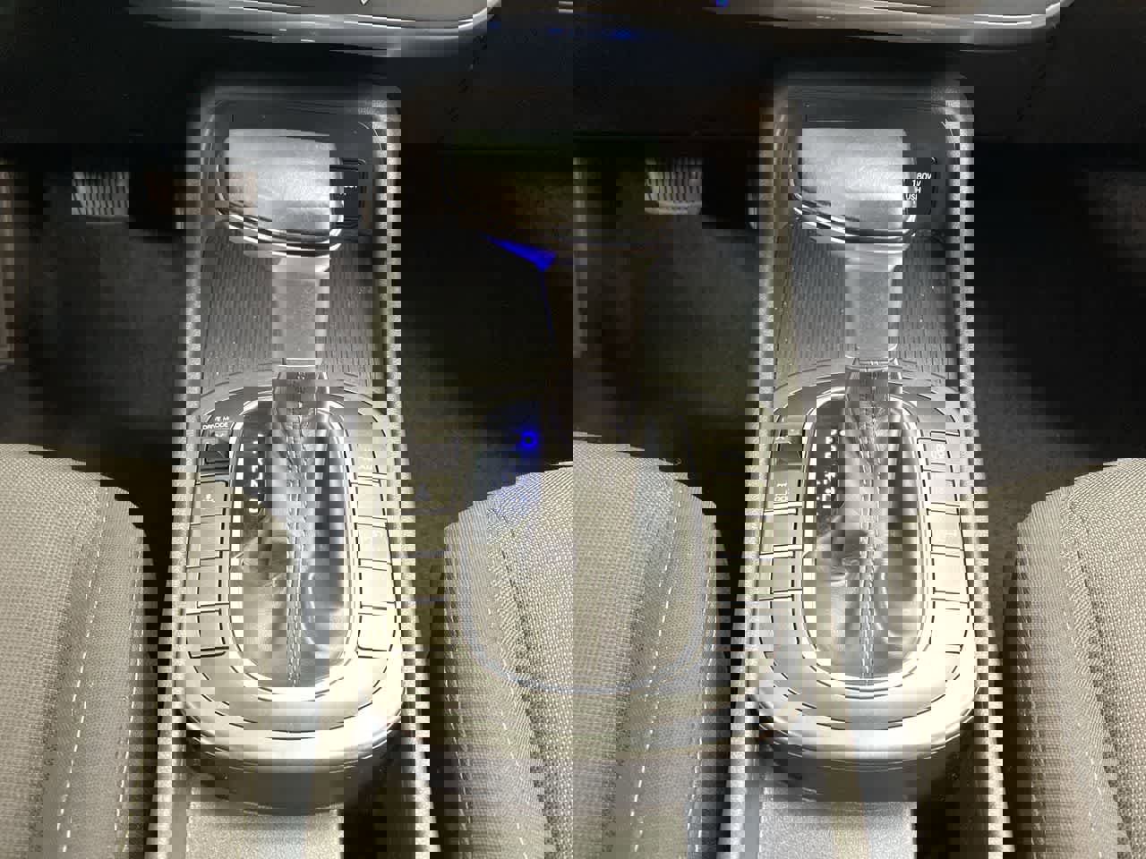 Used 2024 Hyundai Kona SEL image 27