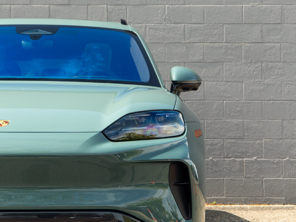 New 2026 Porsche Cayenne Electric AWD/4WD image 11