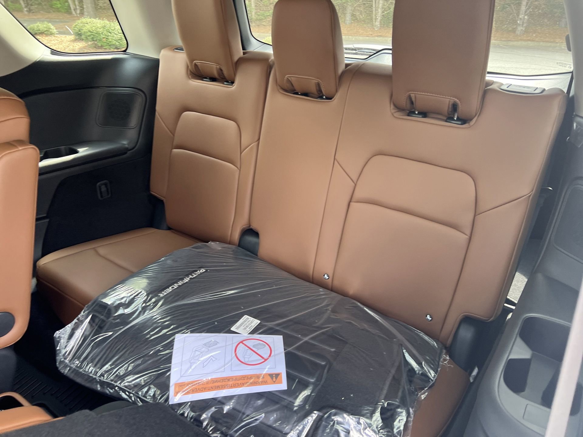 New 2026 Nissan Pathfinder Platinum image 22