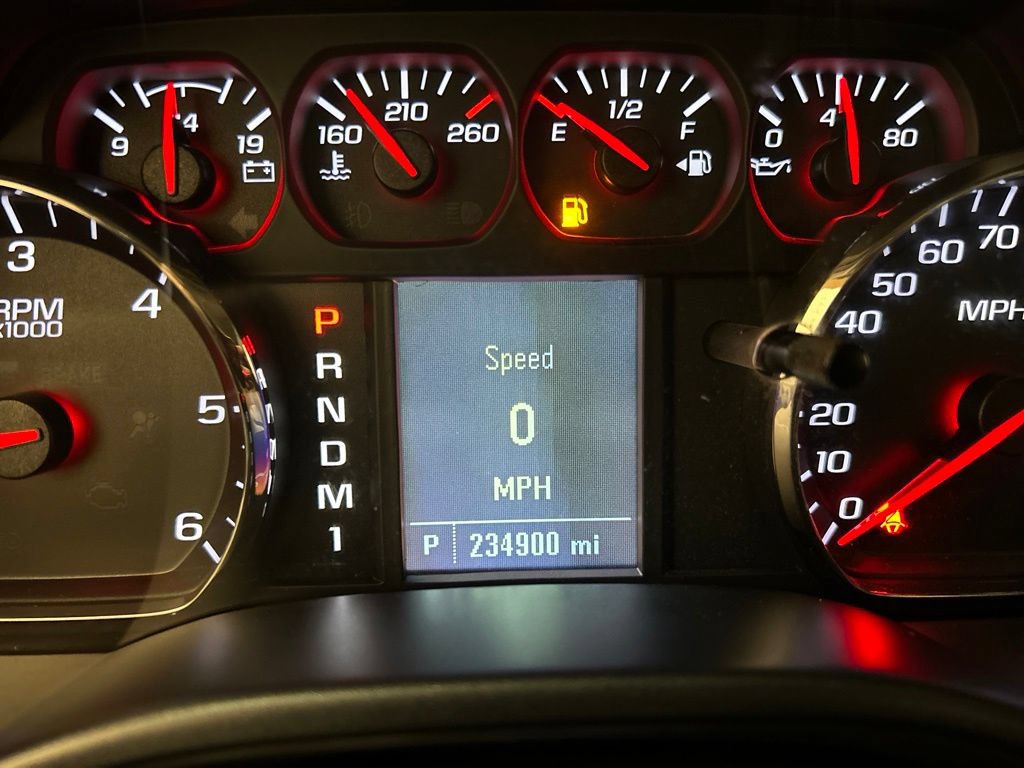 Used 2016 Chevrolet Silverado 2500 W/T w/ WT Convenience Package AWD/4WD image 16