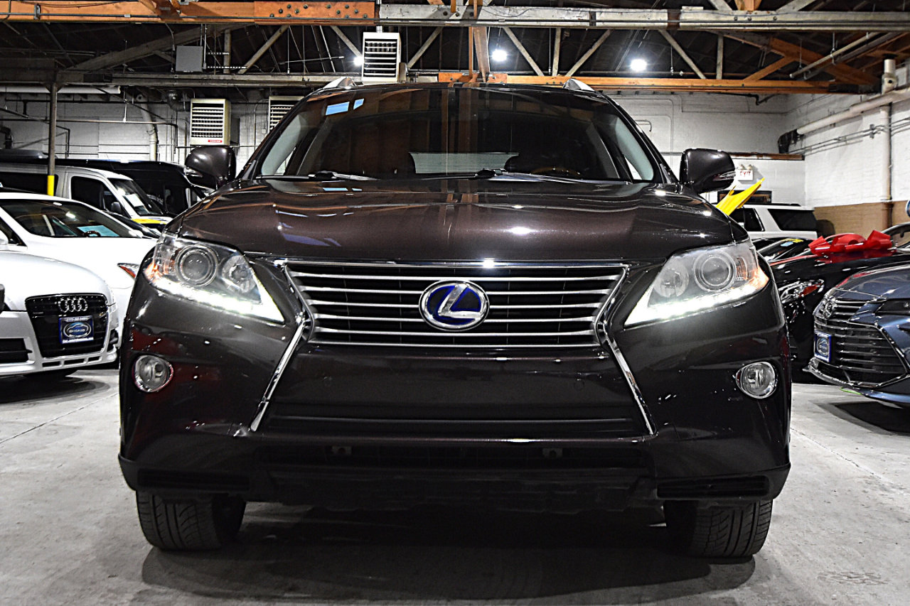 Used 2013 Lexus RX 450h AWD image 2