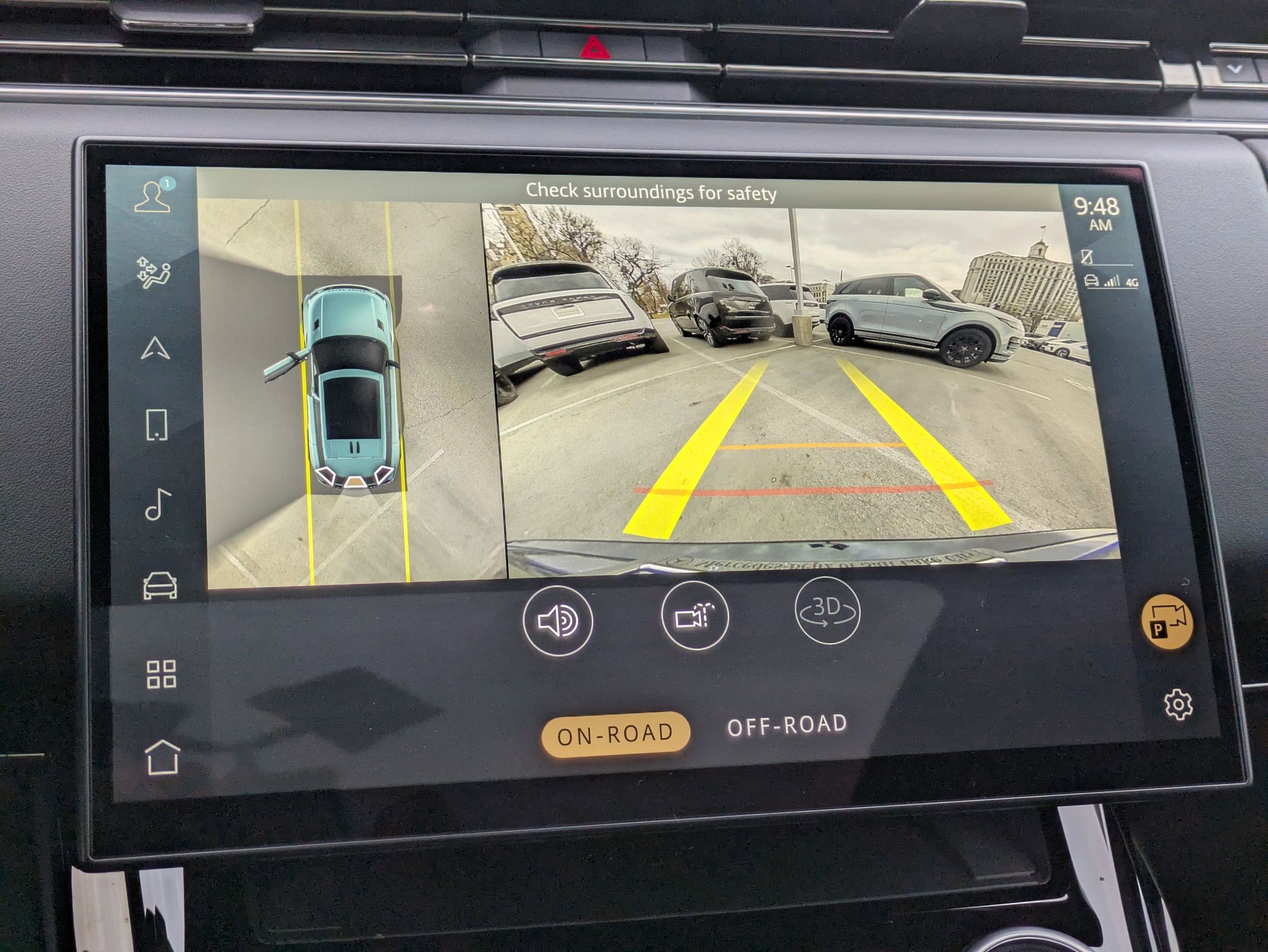 Used 2023 Land Rover Range Rover Sport SE Dynamic image 20