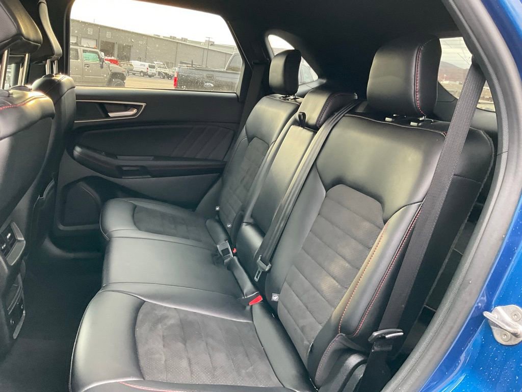 Used 2024 Ford Edge ST-Line image 16