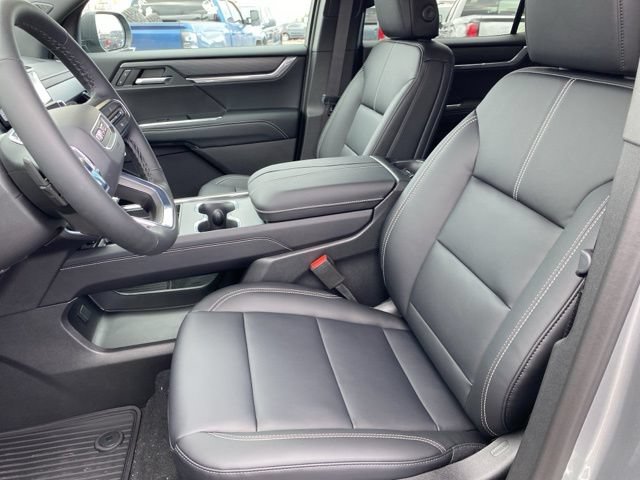 Used 2026 GMC Acadia Elevation w/ Elevation Premium Package AWD/4WD image 14