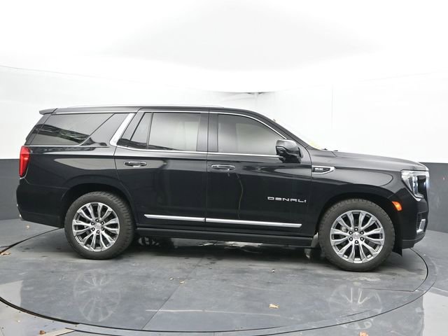 Used 2022 GMC Yukon Denali w/ Denali Premium Package image 12