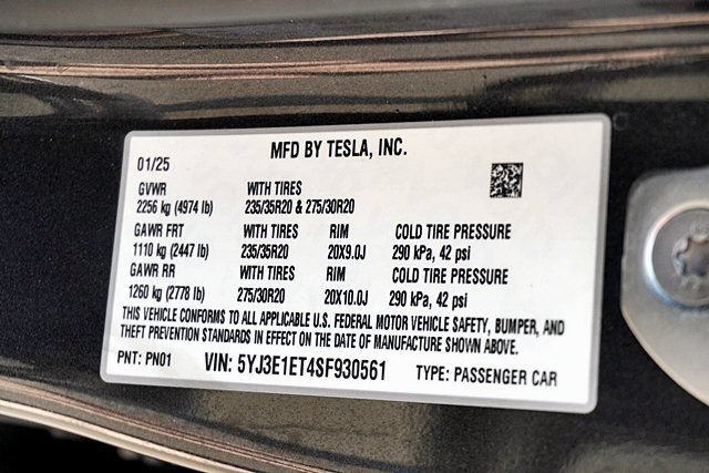 Used 2025 Tesla Model 3 Performance AWD/4WD image 12