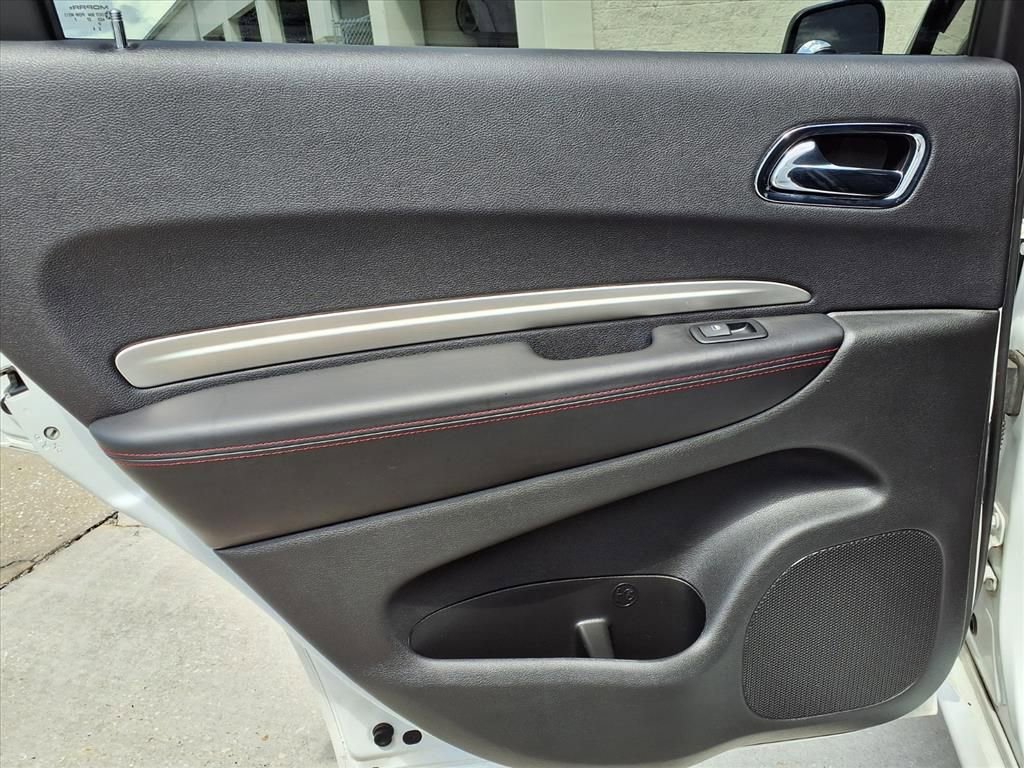 Used 2017 Dodge Durango R/T AWD/4WD image 18