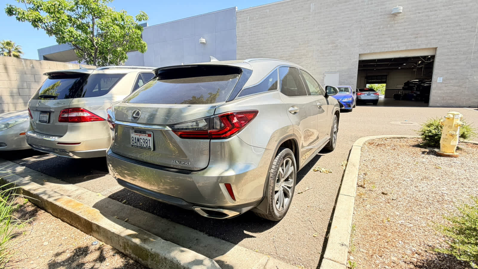 Used 2017 Lexus RX 350 FWD w/ Premium Package image 4