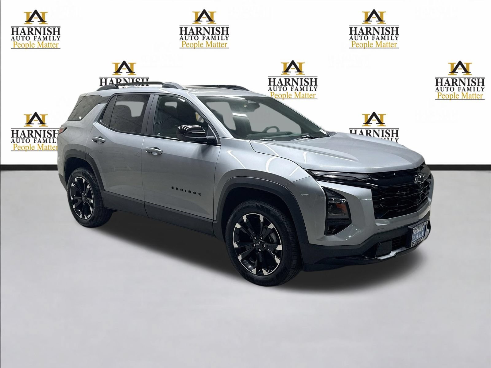 New 2026 Chevrolet Equinox RS w/ Convenience Package III AWD/4WD image 3