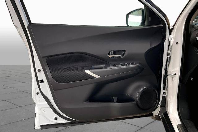 Certified 2024 Nissan Kicks SV w/ Interior Electronics Package FWD image 21