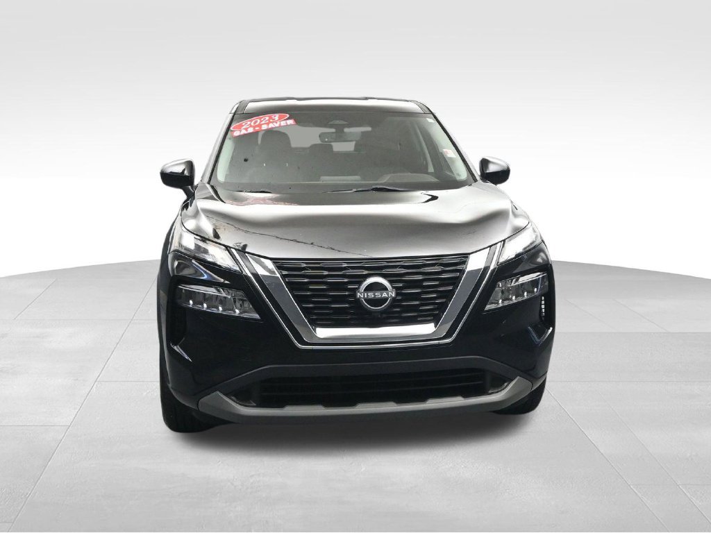 Used 2023 Nissan Rogue SV FWD image 8
