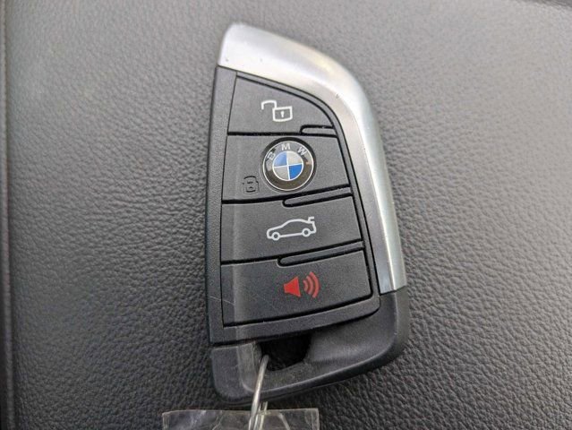 Used 2025 BMW M440i RWD image 33