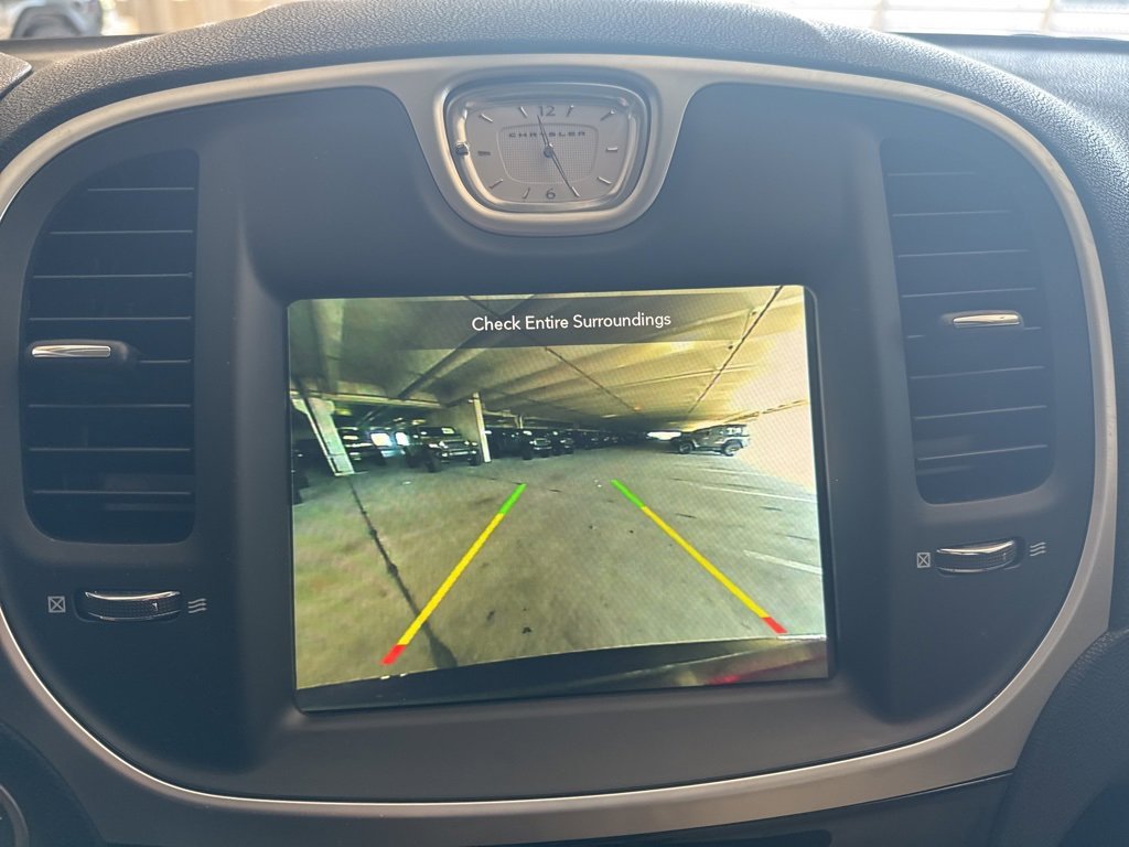 Used 2023 Chrysler 300 Touring L image 26