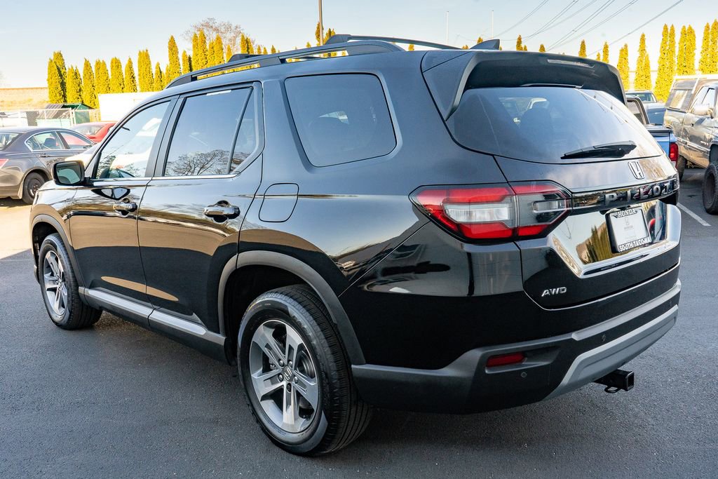 Used 2023 Honda Pilot EX-L image 10