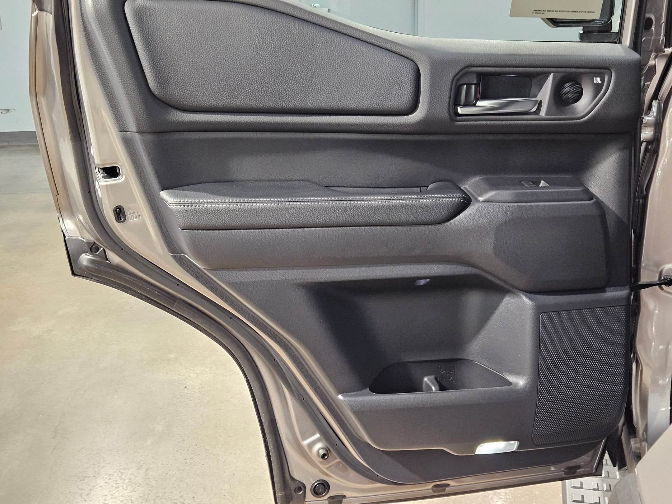 New 2027 Toyota Land Cruiser w/ Premium Package AWD/4WD image 20