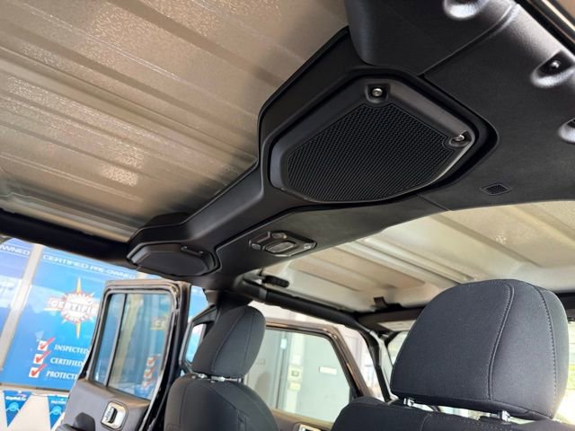 Used 2021 Jeep Wrangler Unlimited Sport image 31