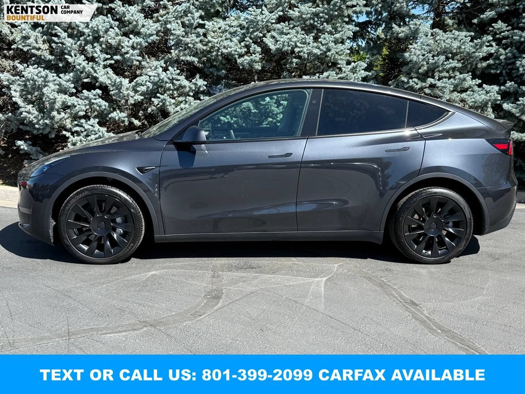 Used 2025 Tesla Model Y Long Range AWD/4WD image 4