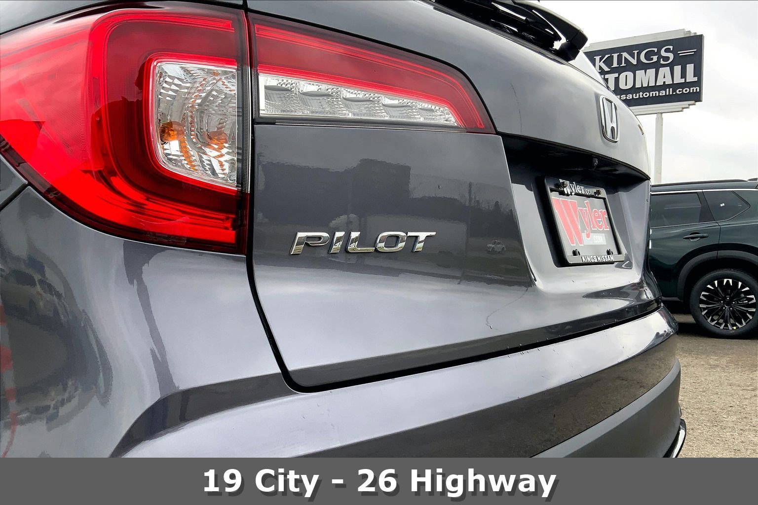 Used 2022 Honda Pilot Special Edition image 8