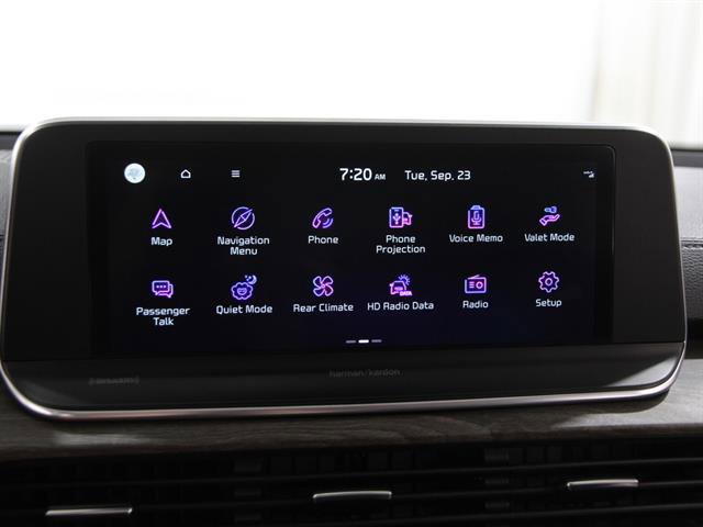 Used 2022 Kia Telluride SX w/ SX Prestige Package image 10