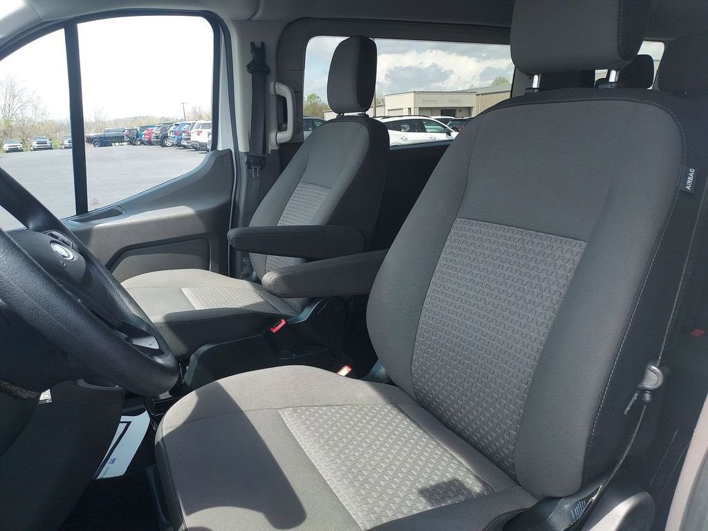 Used 2023 Ford Transit 350 XLT RWD image 17