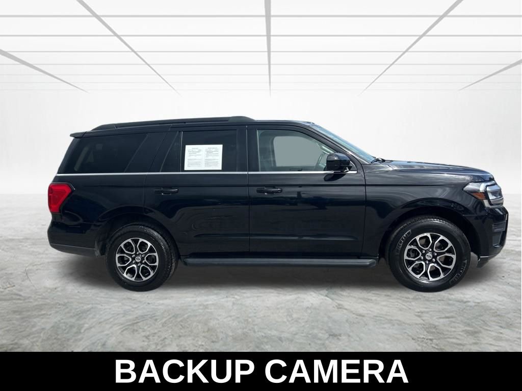 Used 2024 Ford Expedition XLT image 4