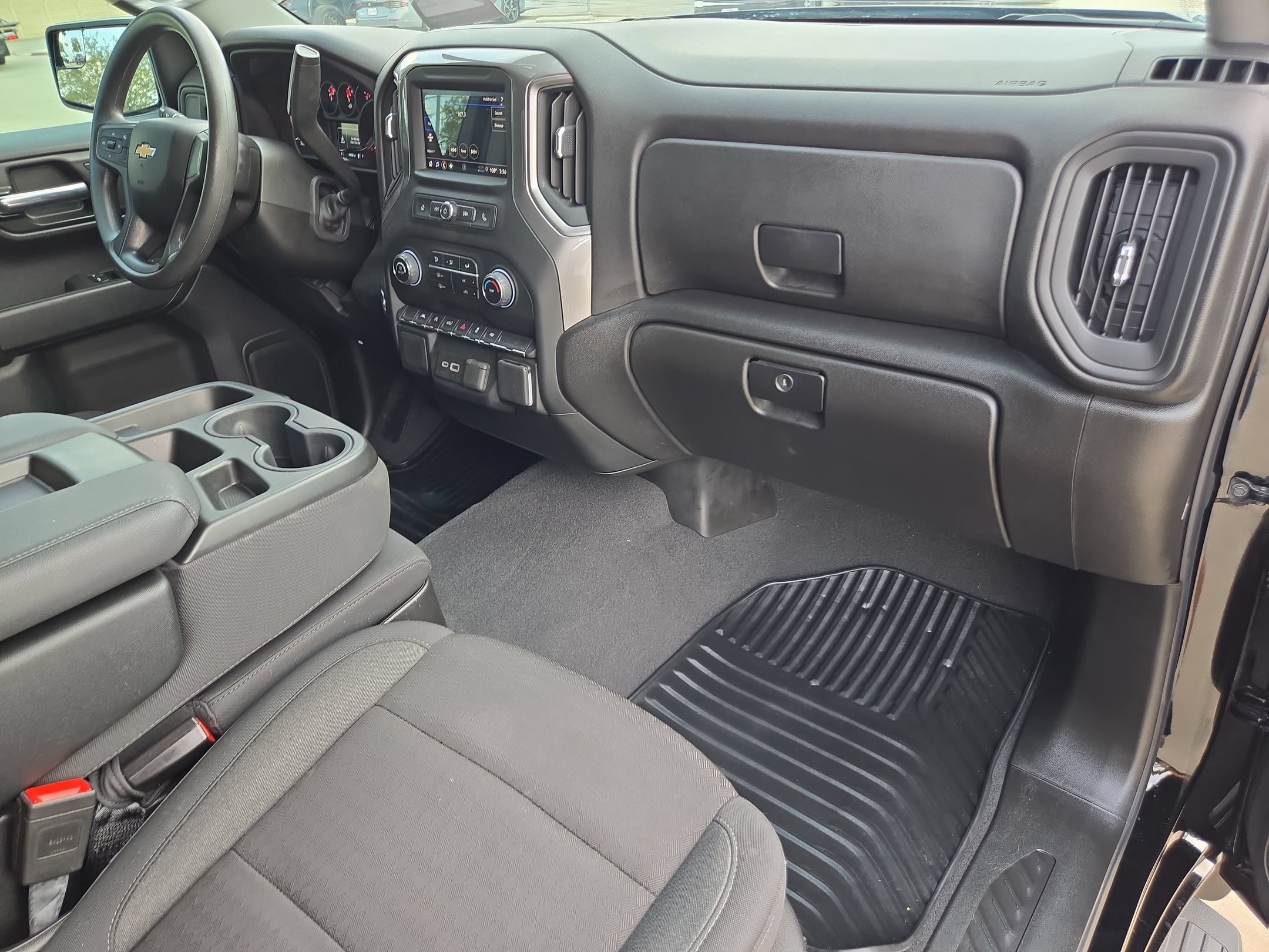 Used 2024 Chevrolet Silverado 1500 Custom RWD image 24